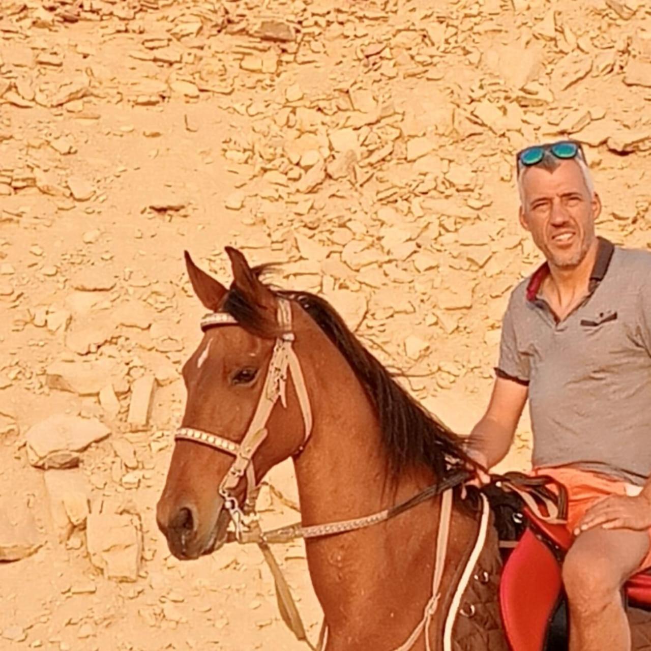 Sakkara Inn Hotel El Hawamdeya Buitenkant foto