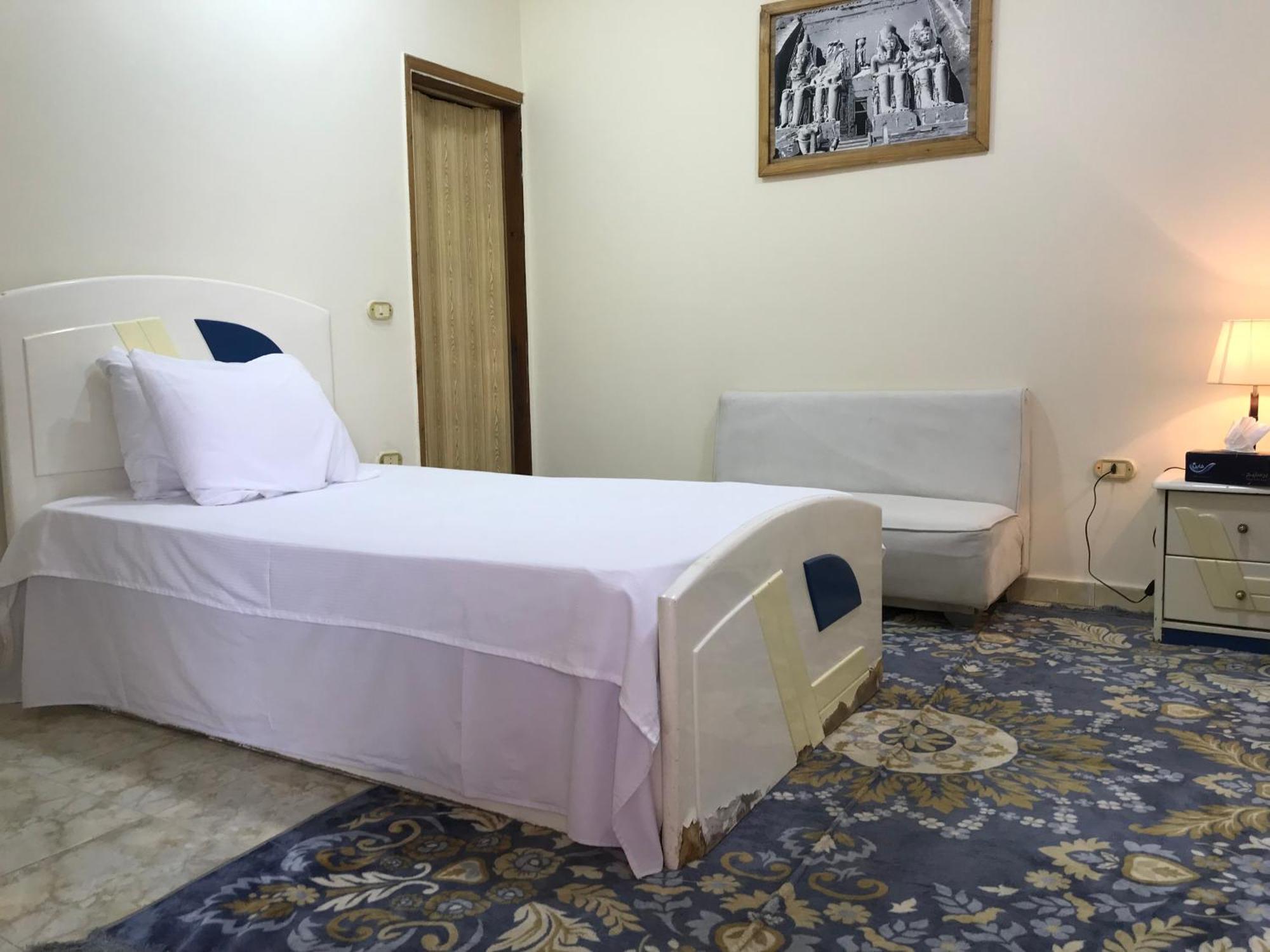 Sakkara Inn Hotel El Hawamdeya Buitenkant foto